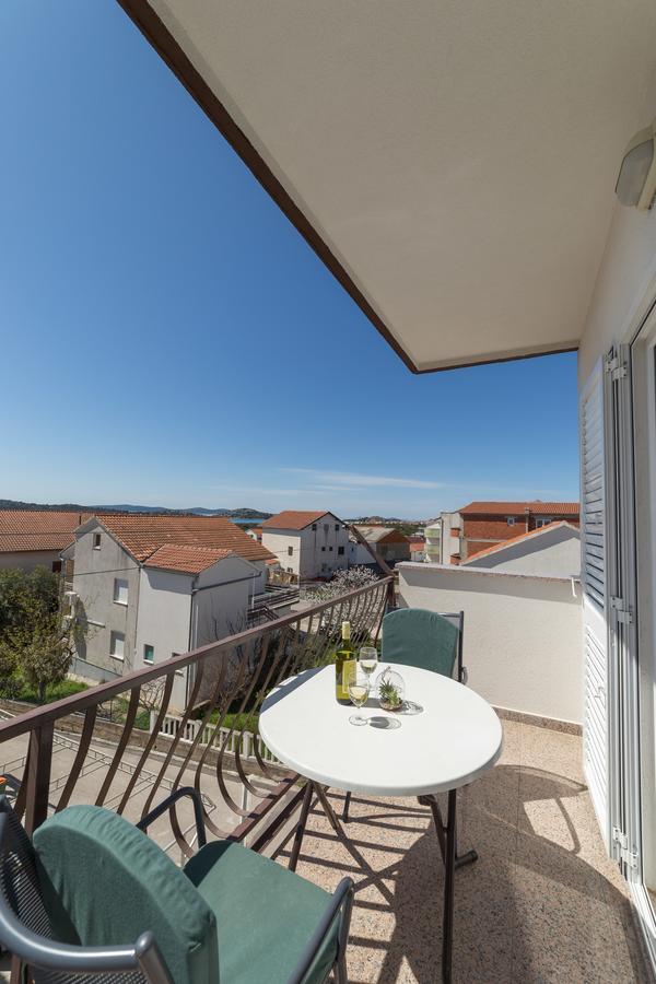 Apartments Valentino Βόντιτσε Εξωτερικό φωτογραφία