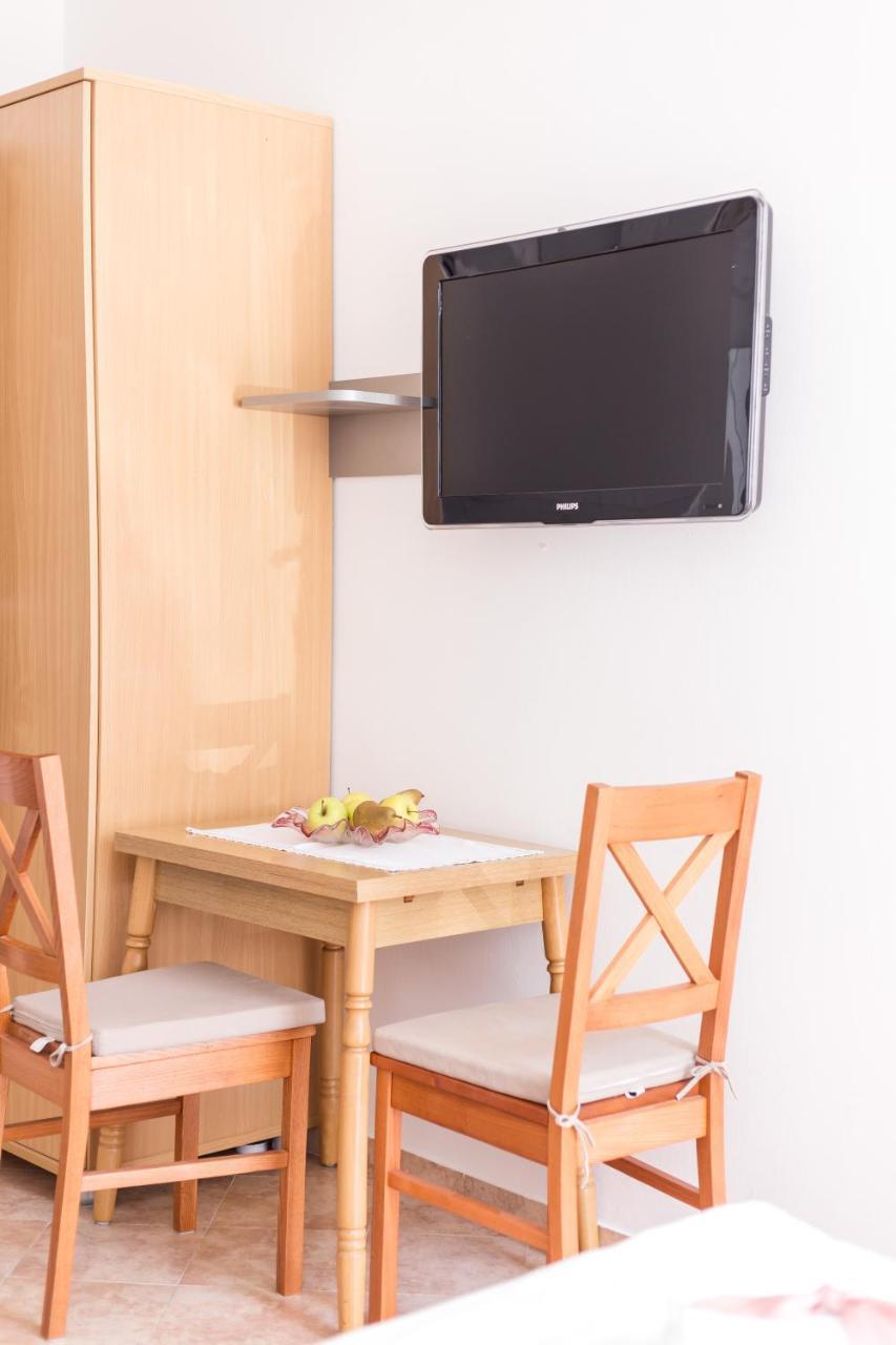 Apartments Valentino Βόντιτσε Εξωτερικό φωτογραφία